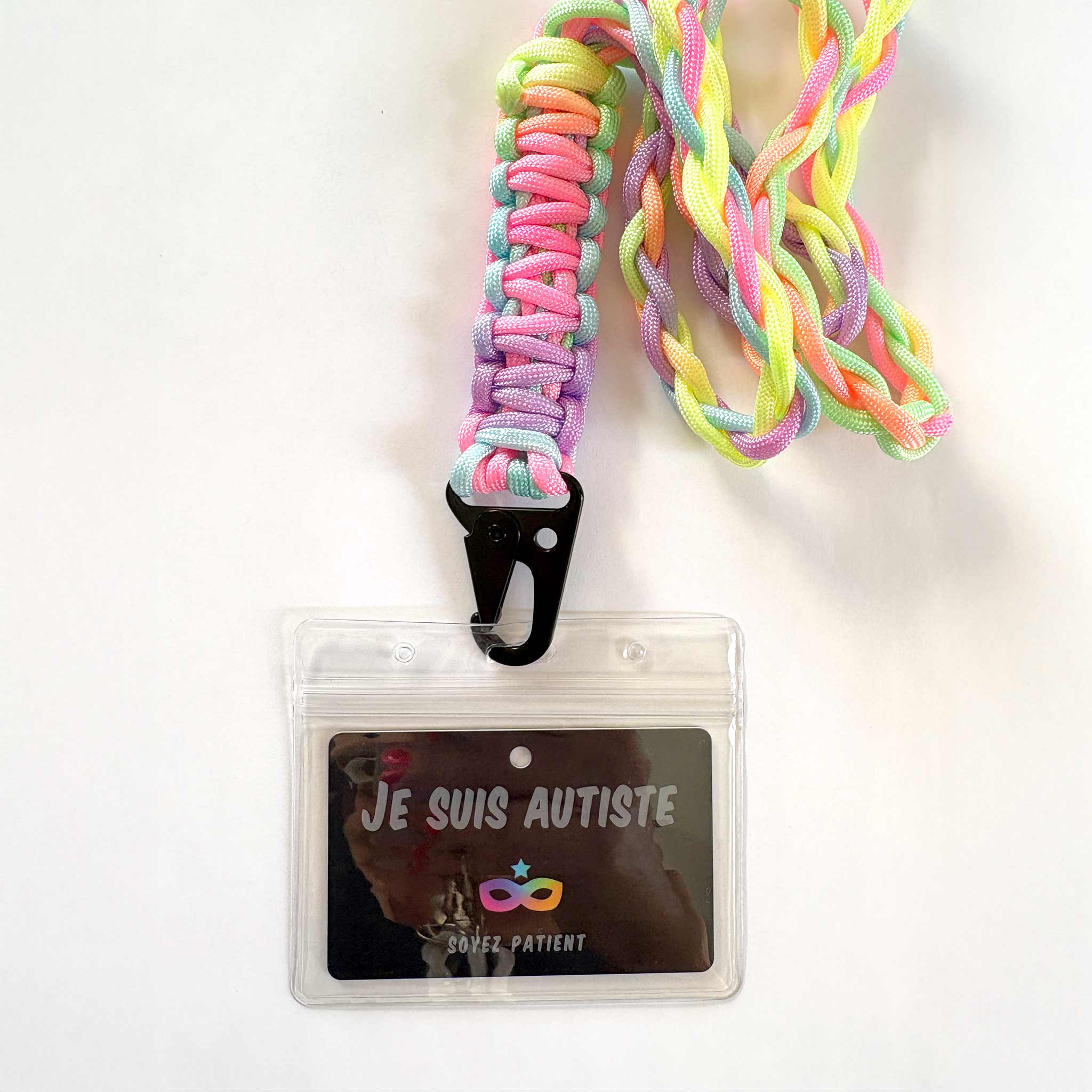 Tour de Cou : Cordon tressé multicolore - "Je suis Autiste"